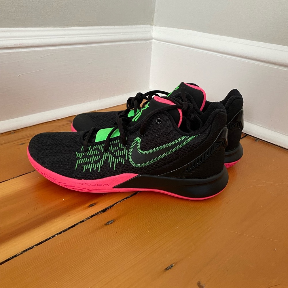 Nike Kyrie Flytrap 2 sneakers
